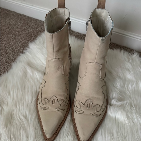 Dolce Vita Ramson Western Boot - Picture 5 of 9